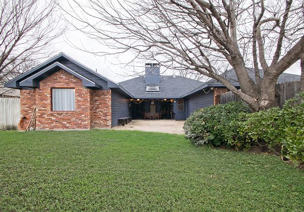 1010 Main Street, Baytown, TX property photo