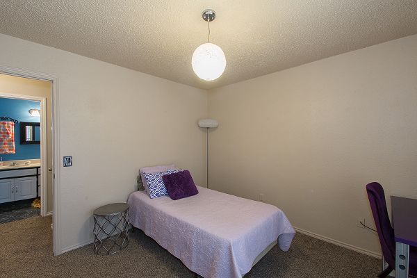 1010 Main Street, Baytown, TX property photo